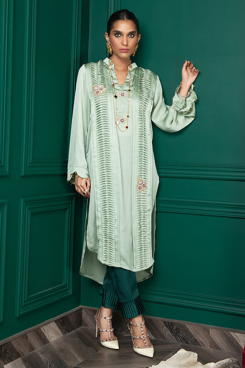 Wardha Saleem | Luxury Pret Fusion Wear | WS22-028 XS Mint Green Zardozi