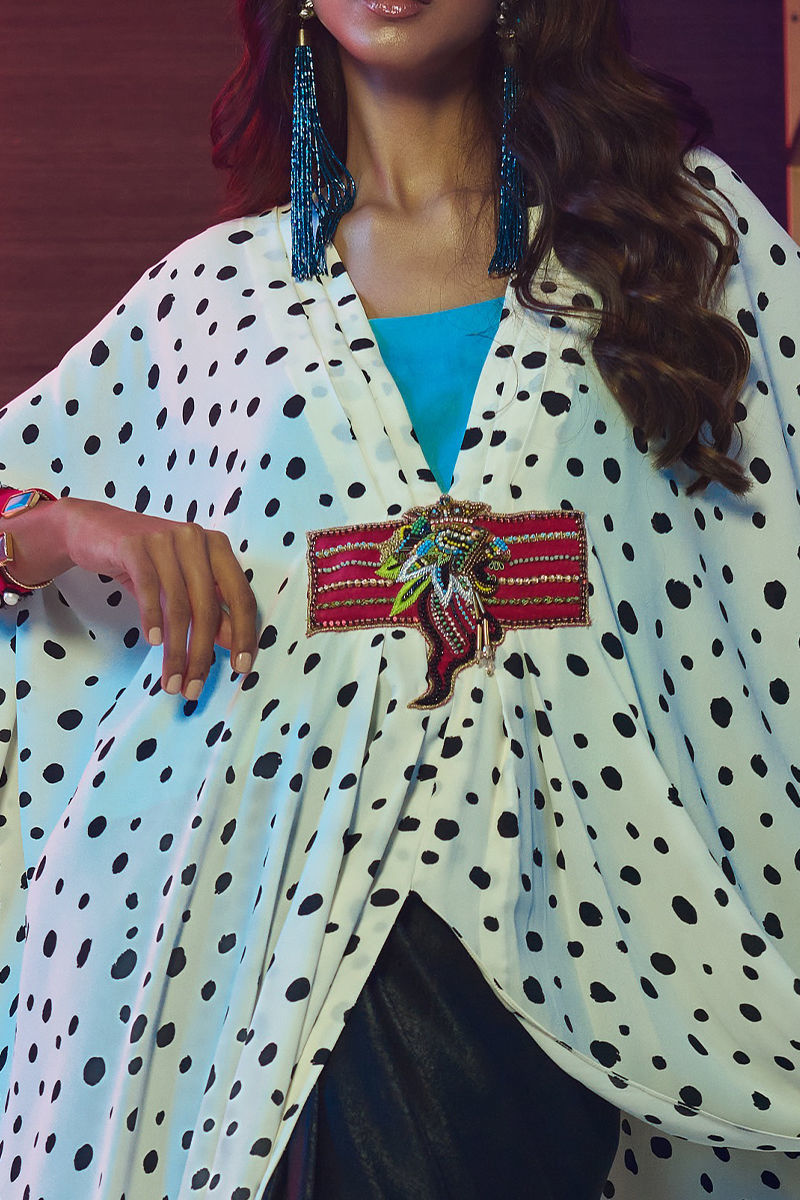 Wardha Saleem | Luxury Pret Fusion Wear | HOT SPOT€“ 3PC FORMAL DRAPE M Sky Blue Velvet Silk