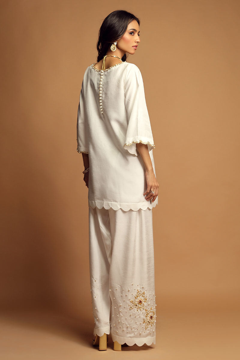 Wardha Saleem | Luxury Pret Traditional Wear | RIVIE RE (2PC) S White Korean Raw Silk