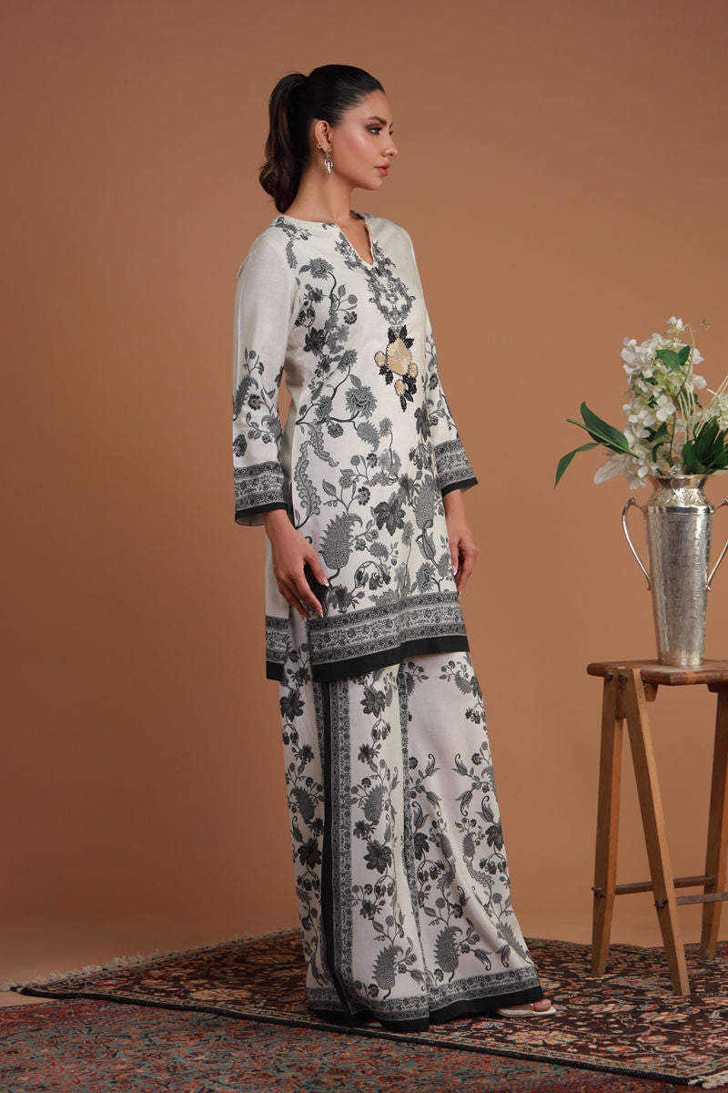 Shamaeel Ansari | Ramadan Edit 25 | RF-07 L White Khaddi Silk