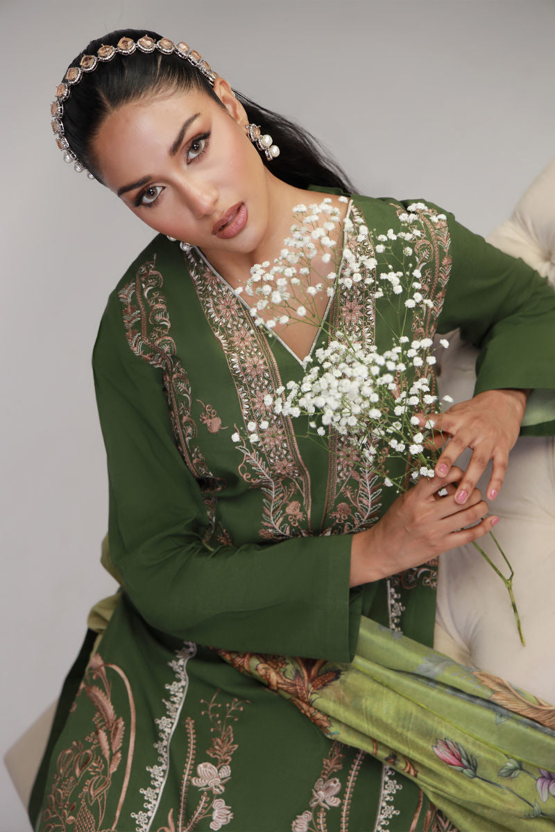 Shamaeel Ansari | Gulrang Lawn | Gulrang-10 - Pakistani Designer Dress - by Shamaeel Ansari - Type : Ladies Clothes - 100% Original at Saira Sultan