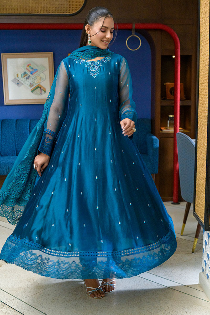 Fatima Khan | La Fleur Eid Edit | Azure Jade