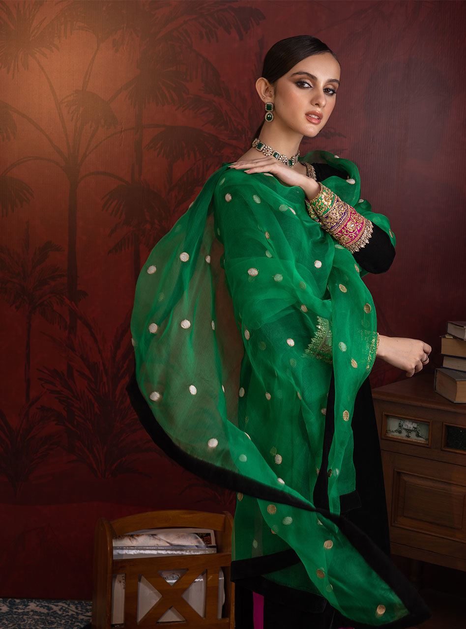 Zainab Chottani | Semi Formals | YAREEN - Pakistani Designer Dress - by Zainab Chottani | Type: Formal - 100% Original at Saira Sultan