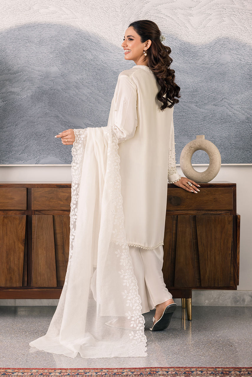 Deepak Perwani | Eid Edit 25 | Kut328 M White Sheesha Silk