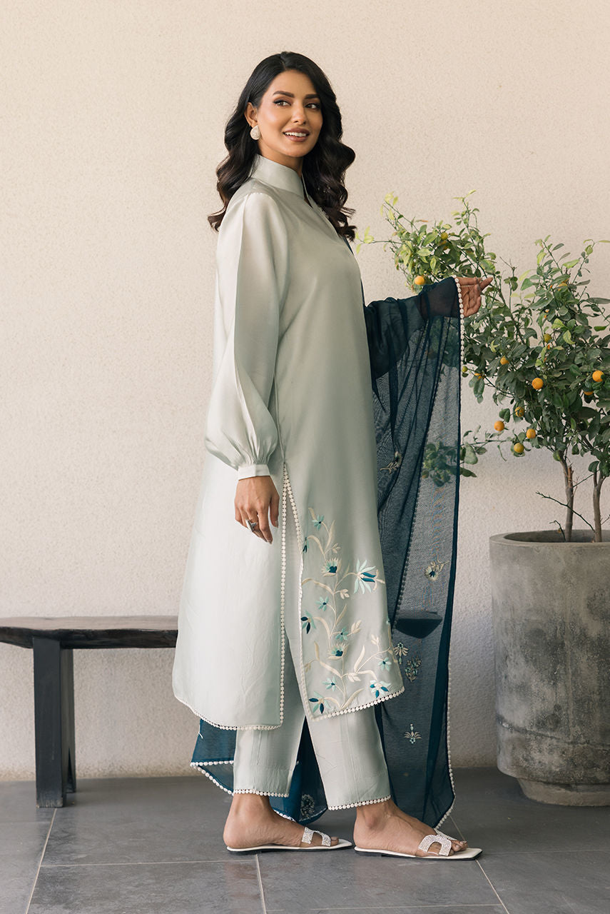 Deepak Perwani | Eid Edit 25 | Kut323 M Ice Blue Sheesha Silk