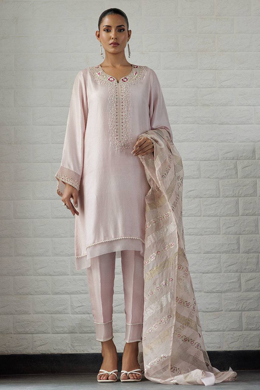 Deepak Perwani | Summer Festive 25 | Kut347 - Pakistani Designer Dress - by Deepak Perwani | Type: Ladies Clothes - 100% Original at Saira Sultan