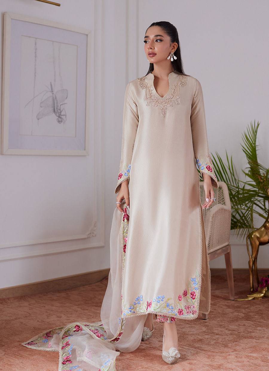 Farah Talib Aziz | Luna Eid Collection 24 | LIARA SAND - Pakistani Designer Dress - by Farah Talib Aziz | Type: Luxury - 100% Original at Saira Sultan
