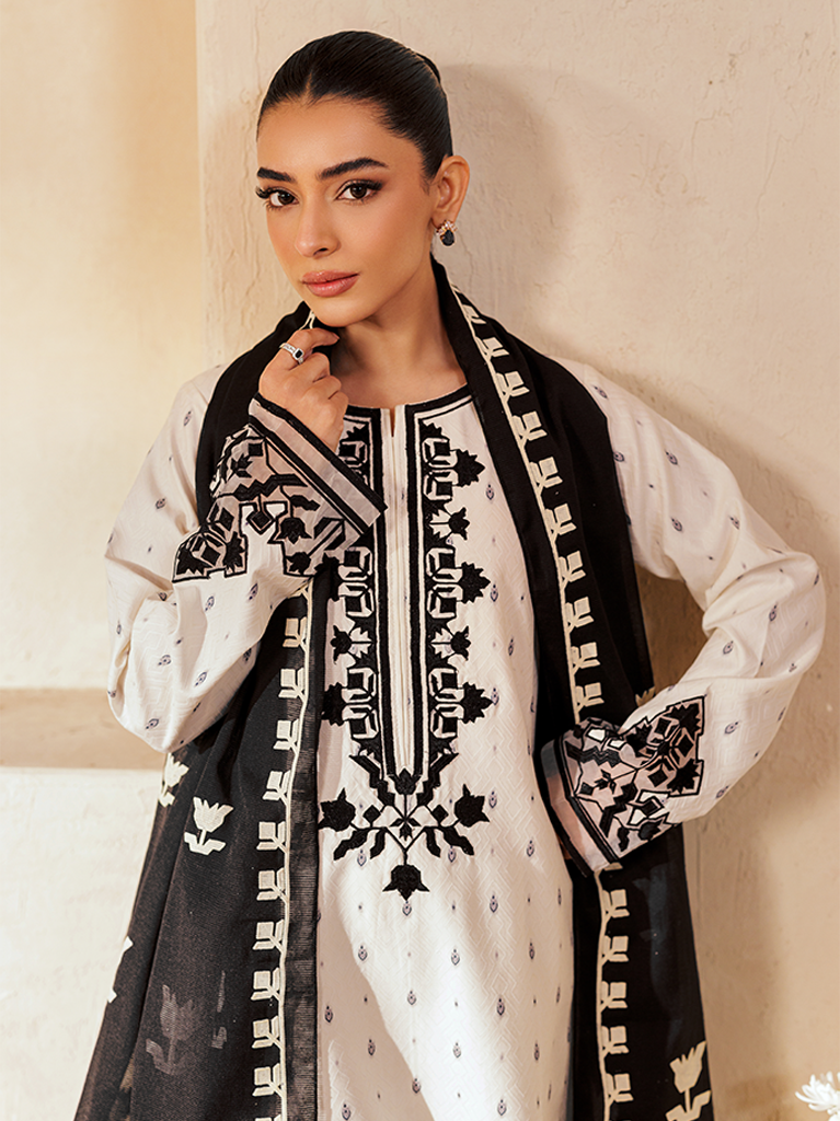 Rajbari | Amari Hybrid Jacquard Edition | Amari Jacquard - 05 M Off White Jacquard Lawn