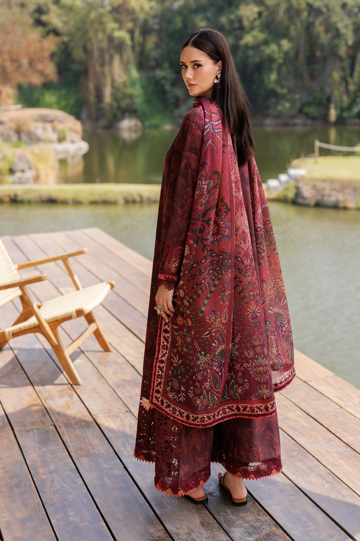 Xenia Formals | Luxury Lawn 25 | REEM S Maroon Lawn