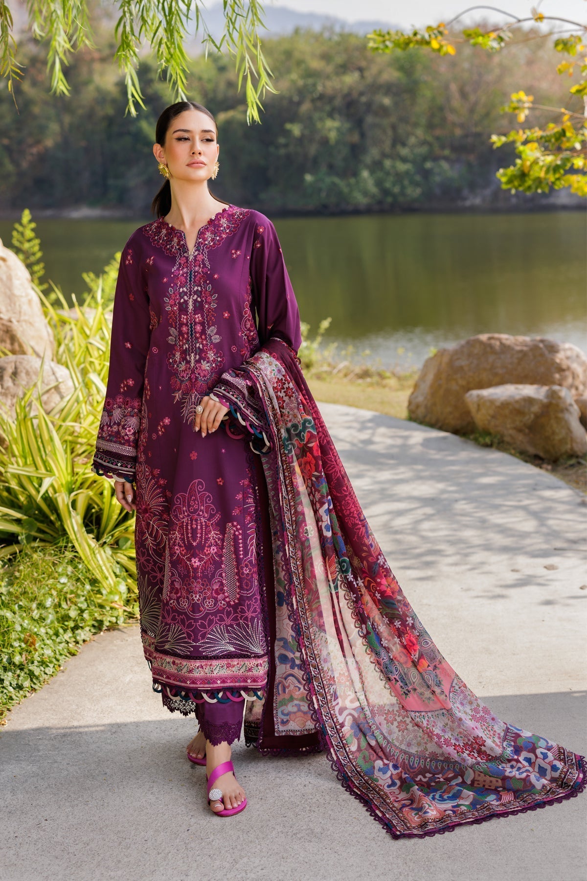 Xenia Formals | Luxury Lawn 25 | VIOLET XS Plum Lawn