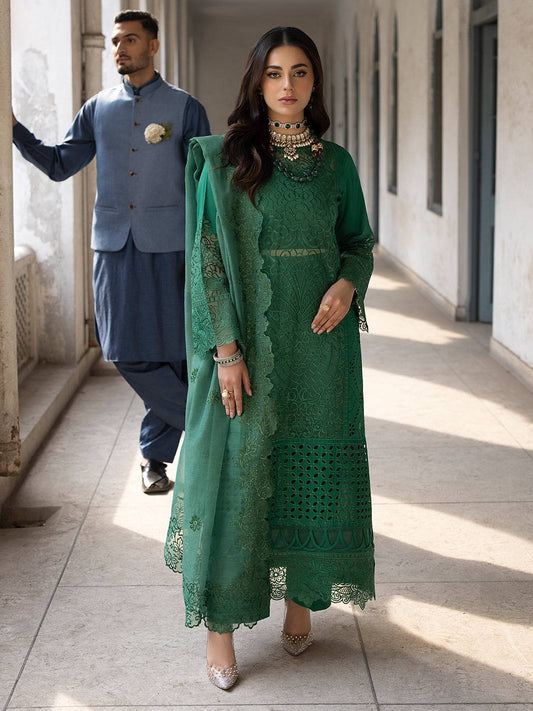 Mahnur | Mahrukh Luxury Lawn 24 | EMERALD - Pakistani Designer Dress - by Mahnur | Type: Luxury - 100% Original at Saira Sultan