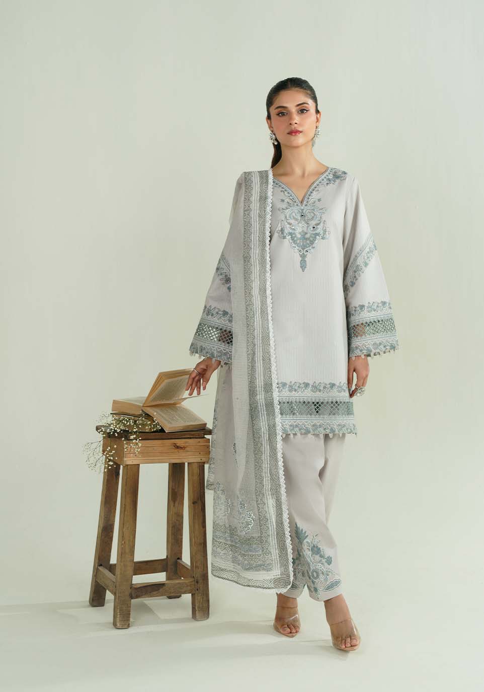 Zarqash | Nazakat Ready to Wear | CHANDNI - Pakistani Designer Dress - by Zarqash - Type : Ladies Clothes - 100% Original at Saira Sultan