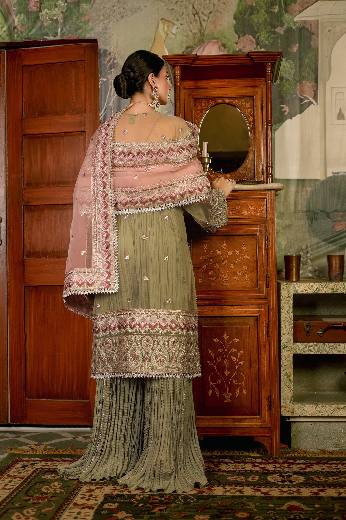 Imran Ramzan | Rubaru | Gull - Pakistani Designer Dress - by Imran Ramzan | Type: Clothing - 100% Original at Saira Sultan