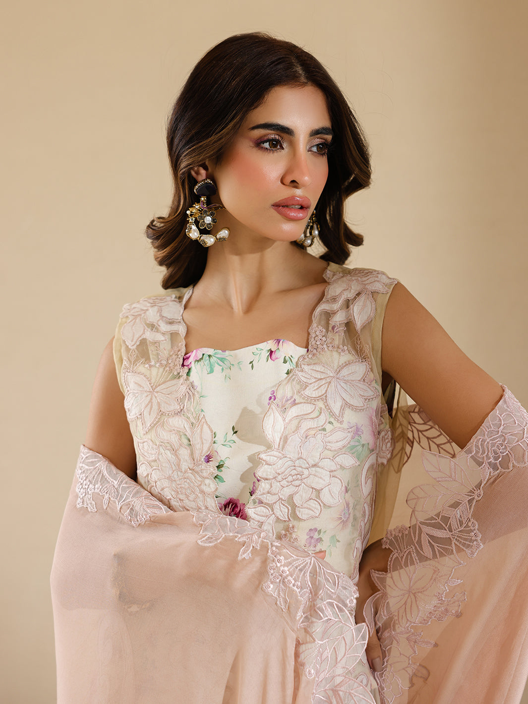 Faiza Faisal | Marine Luxury Lawn 25 | ELISHA L White Lawn