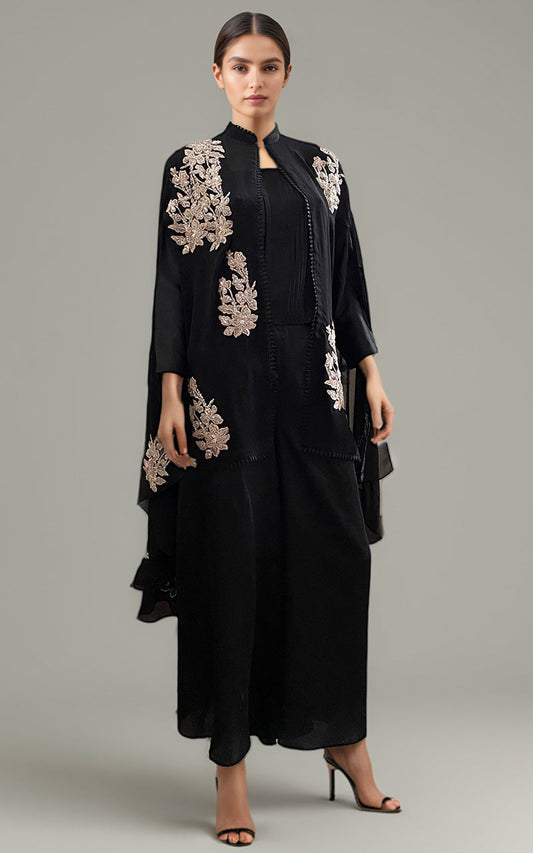 Threads and Motifs | Formal Dresses 25 | Embroidered Cape With Trouser - Pakistani Designer Dress - by Threads and Motifs - Type : Ladies Clothes - 100% Original at Saira Sultan