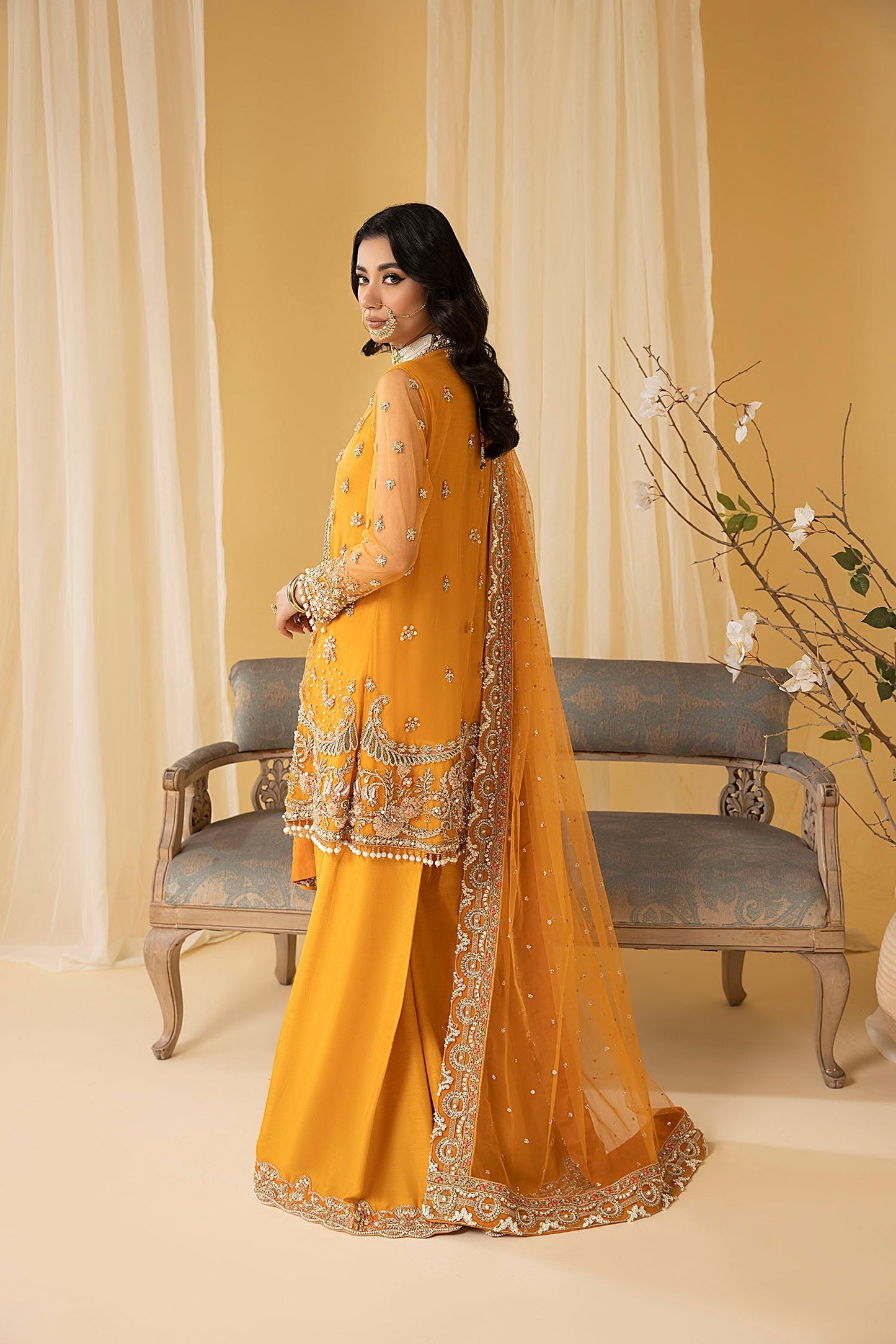 Nuriyaa | Luxe Formals | Amber