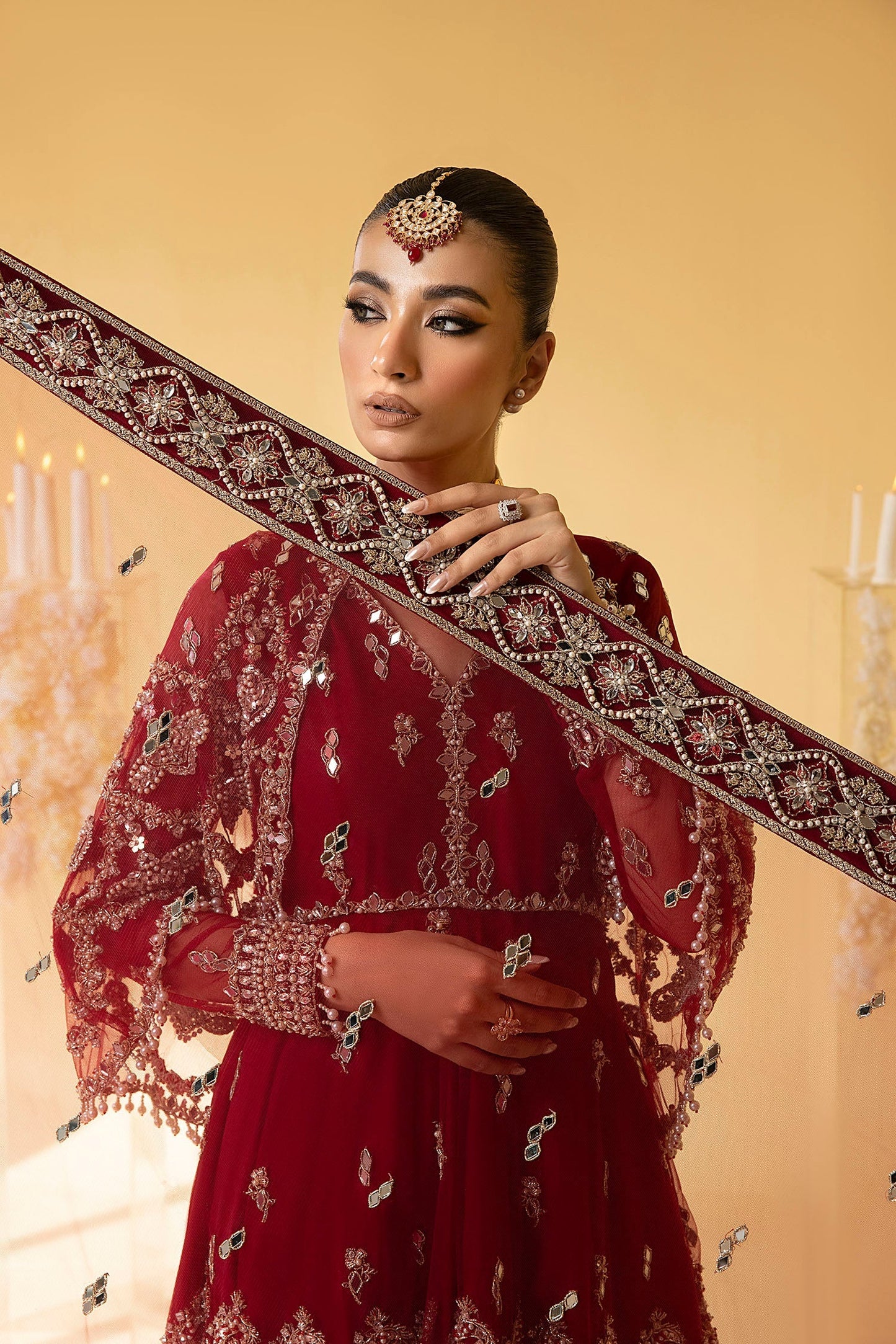 Nuriyaa | Luxe Formals | Scarlet