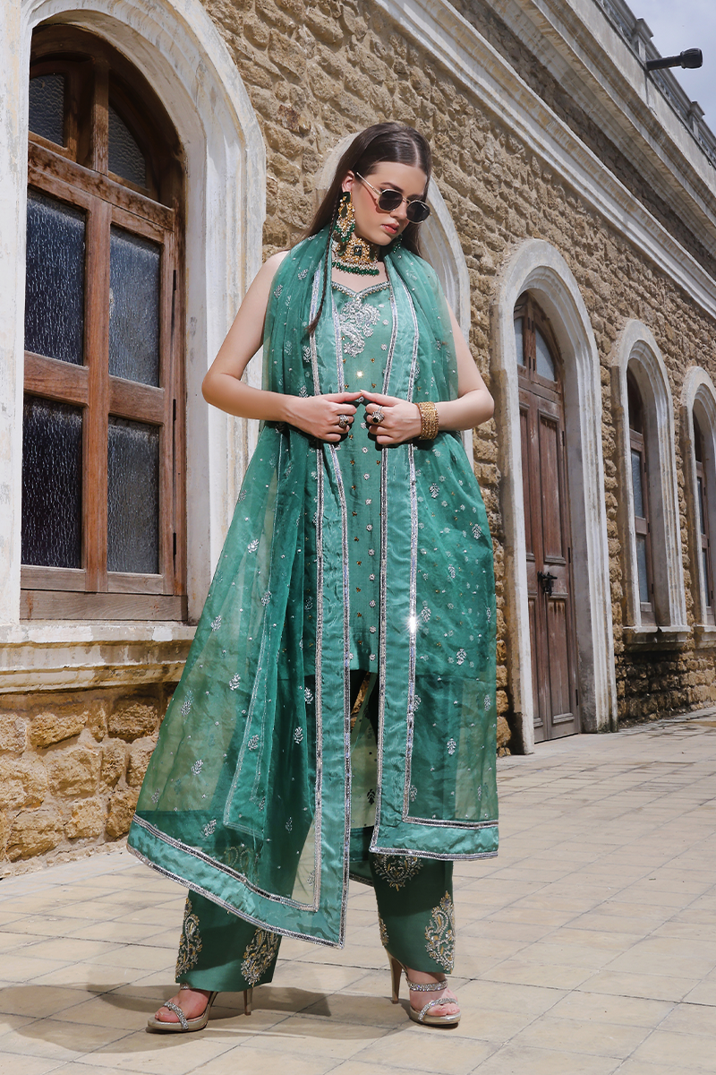 Mona Imran | Dilzaib Formals | Romesa XS Teal Green