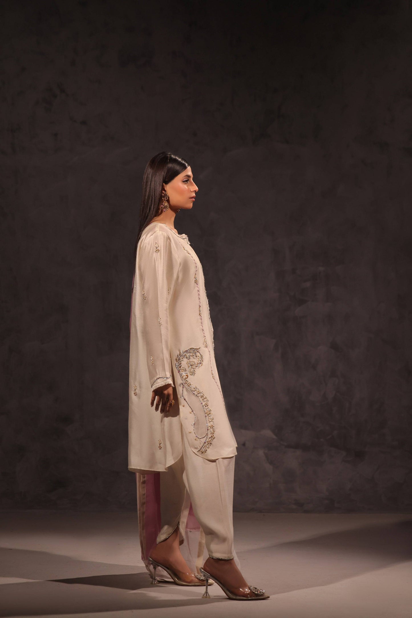 Mona Imran | Ezel Eid 25 |Nayaara - Pakistani Designer Dress - by Mona Imran | Type: Ladies Clothes - 100% Original at Saira Sultan