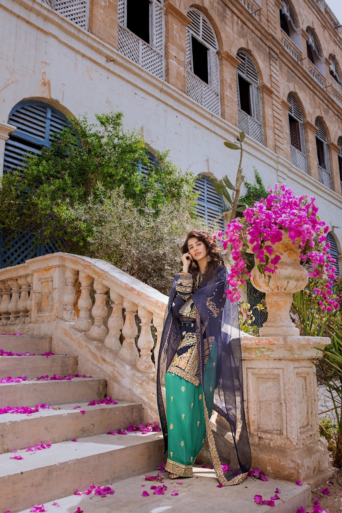 Erum Khan | Umaima Eid Edit | ANABIA S Navy Blue Raw Silk