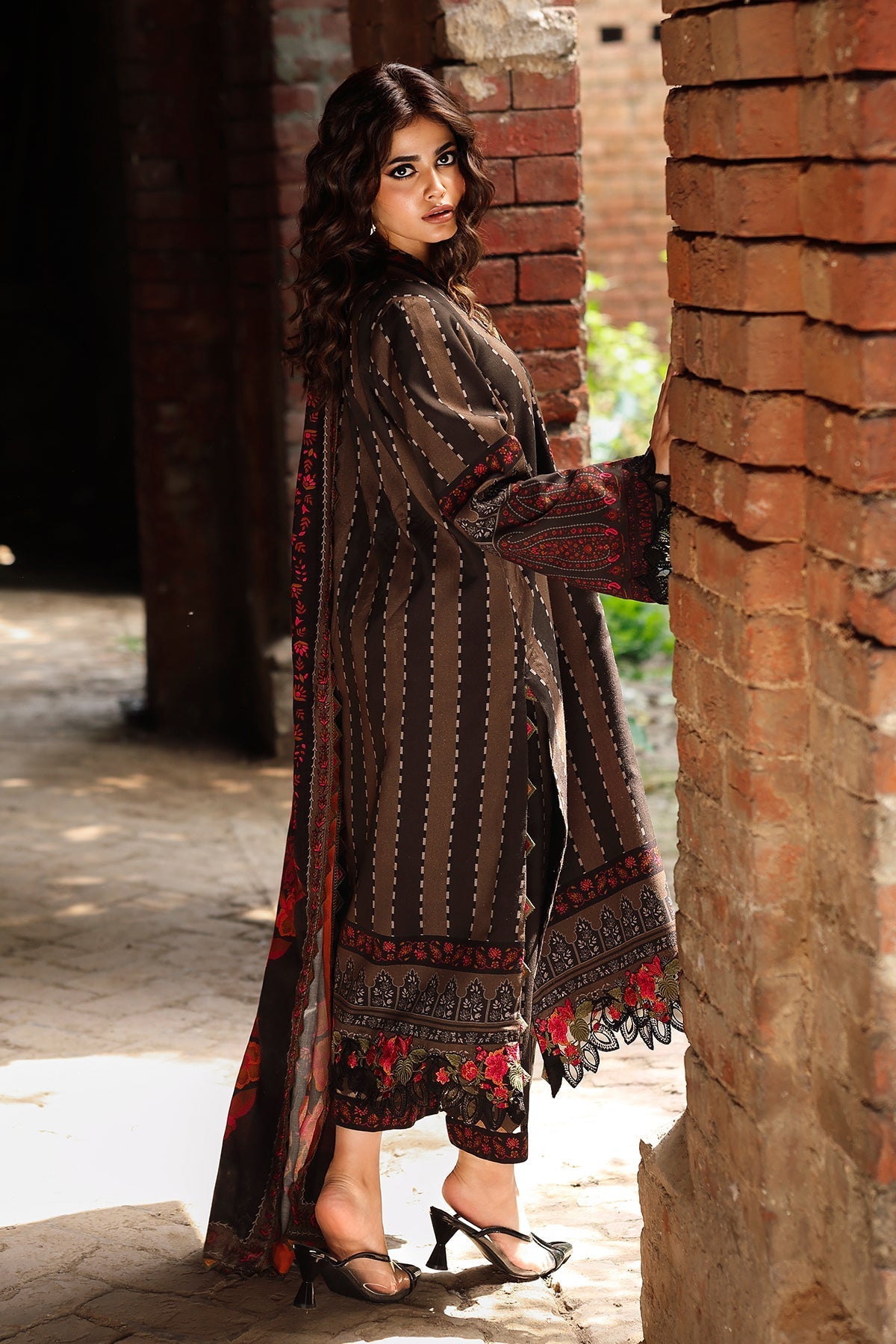 Charizma | Aniq Winter 2025 | ANW6-09 - Pakistani Designer Dress - by Charizma - Type : Ladies Clothes - 100% Original at Saira Sultan
