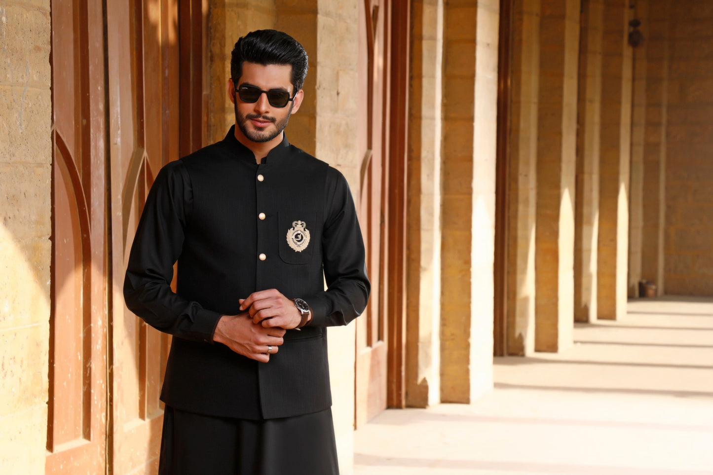 TGM | Men Fancy Wedding | Black Waistcoat #1 (3 Piece) Medium