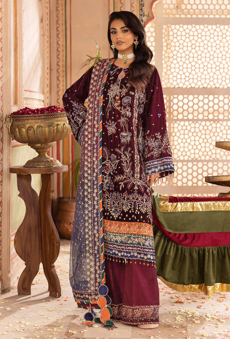 Adans Libas | Velvet 25 | 7520 V - Pakistani Designer Dress - by Adans Libas - Type : Ladies Clothes - 100% Original at Saira Sultan