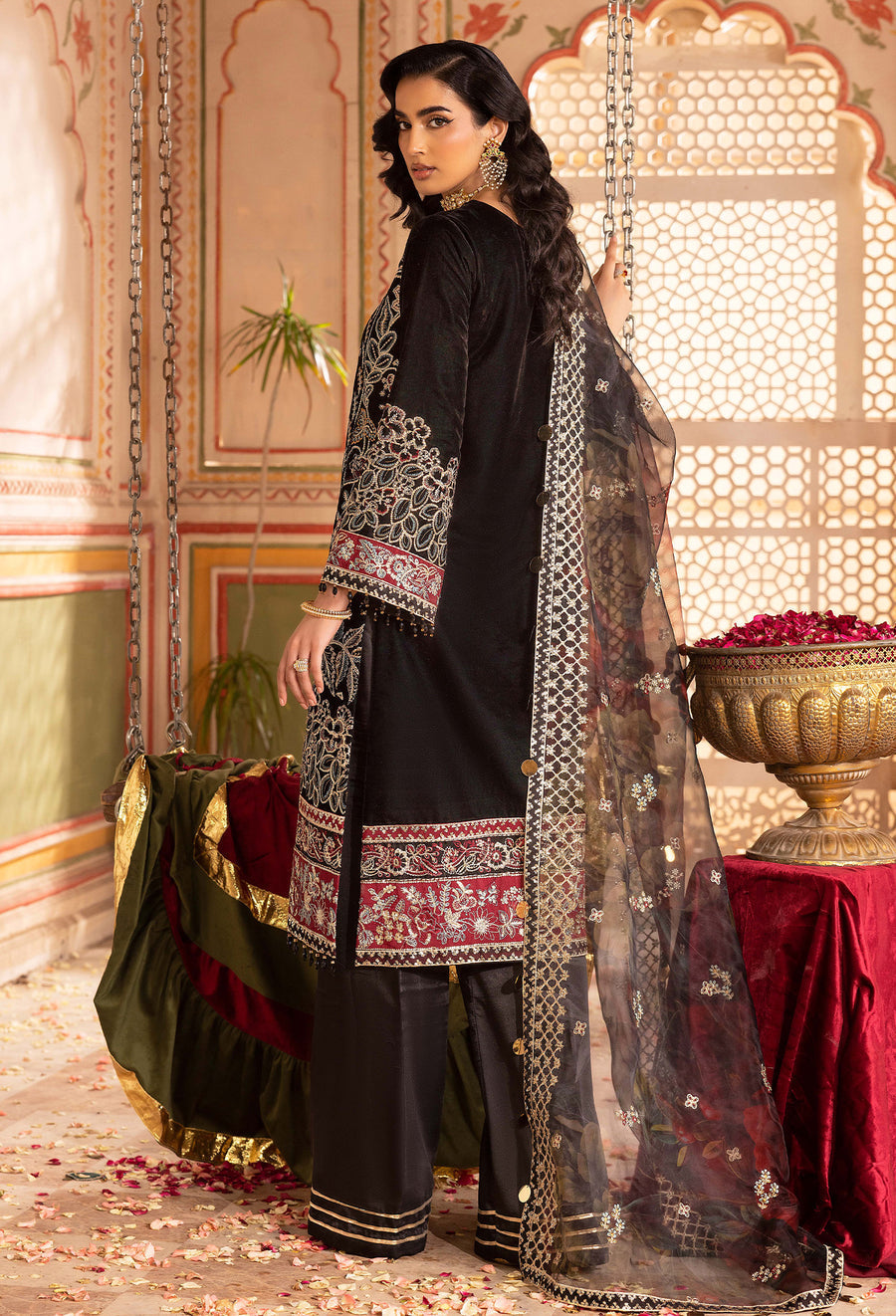 Adans Libas | Velvet 25 | 7521 V - Pakistani Designer Dress - by Adans Libas - Type : Ladies Clothes - 100% Original at Saira Sultan