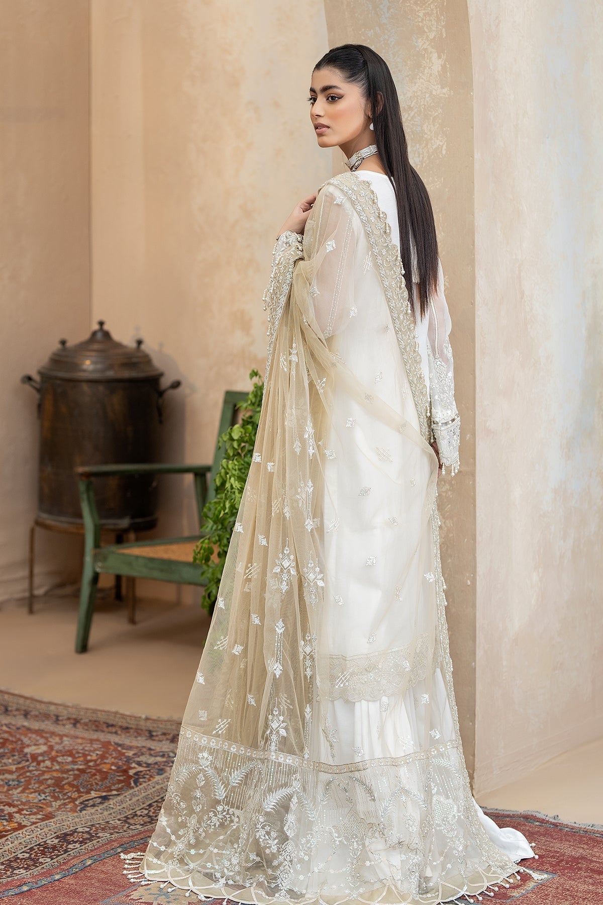 Raeesa Premium | Ada Premium Collection | HU - 49 Aab-E-Zar S White Chiffon