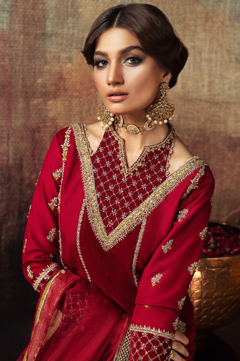 Erum Khan | Begham Jaan Bridal Formals | MALA - Pakistani Designer Dress - by Erum Khan | Type: Bridal - 100% Original at Saira Sultan