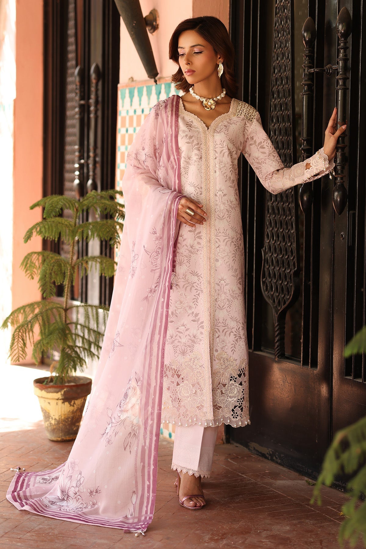 Alizeh | Embroidered Printed Festive Edit 25 | AF-EPL-7040-ARUNA M Lawn Light Pink