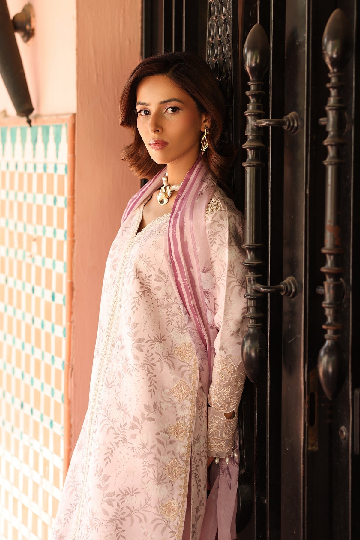 Alizeh | Embroidered Printed Festive Edit 25 | AF-EPL-7040-ARUNA XL Lawn Light Pink