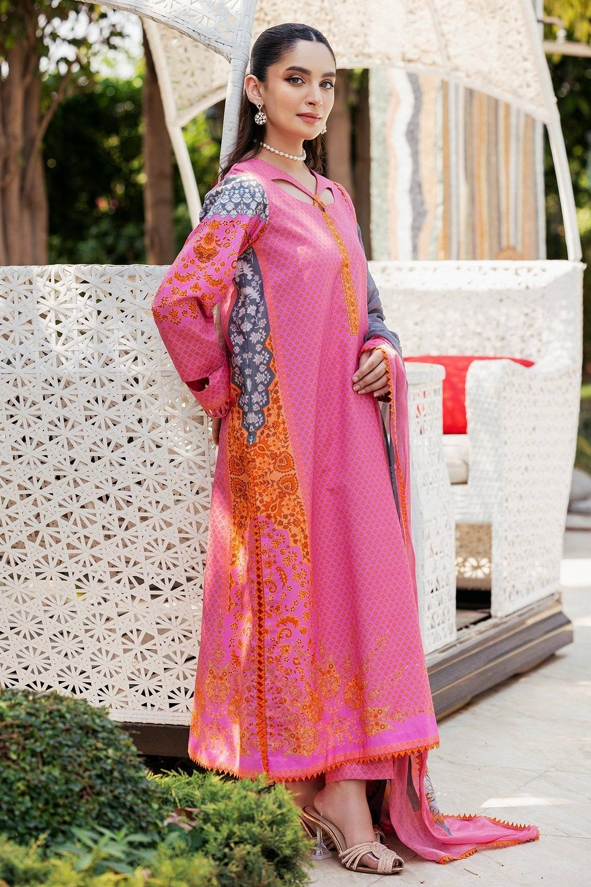 Charizma | C Prints Vol 6 | CP4-54 - Pakistani Designer Dress - by Charizma | Type: Casuals - 100% Original at Saira Sultan