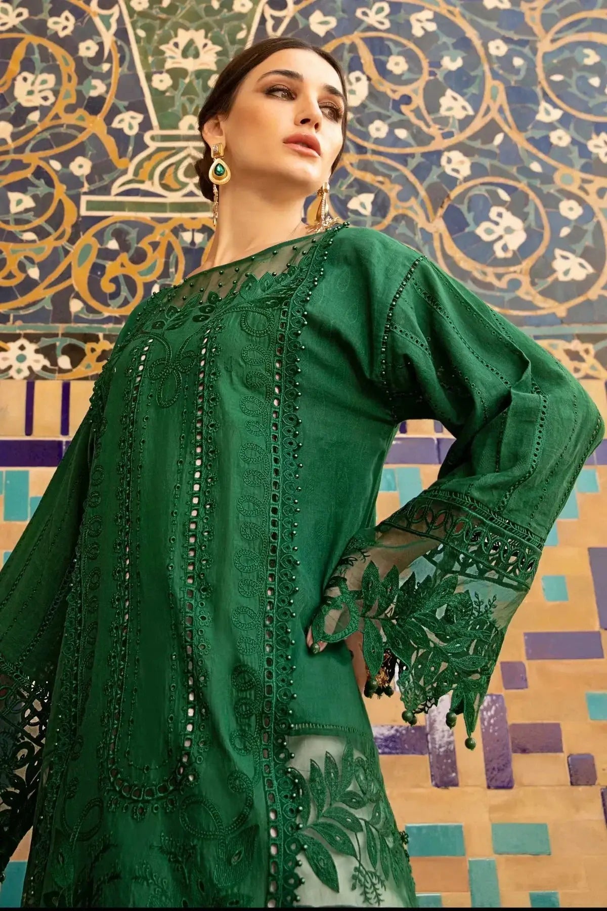 Maria B | Luxury Lawn | D-2310-B - Pakistani Designer Dress - by Maria B | Type: Luxury - 100% Original at Saira Sultan