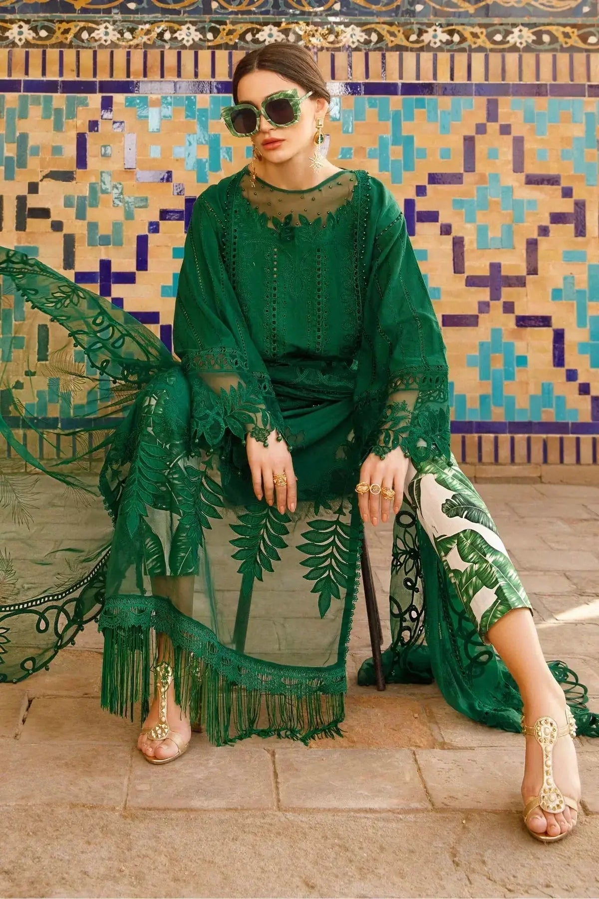 Maria B | Luxury Lawn | D-2310-B - Pakistani Designer Dress - by Maria B | Type: Luxury - 100% Original at Saira Sultan