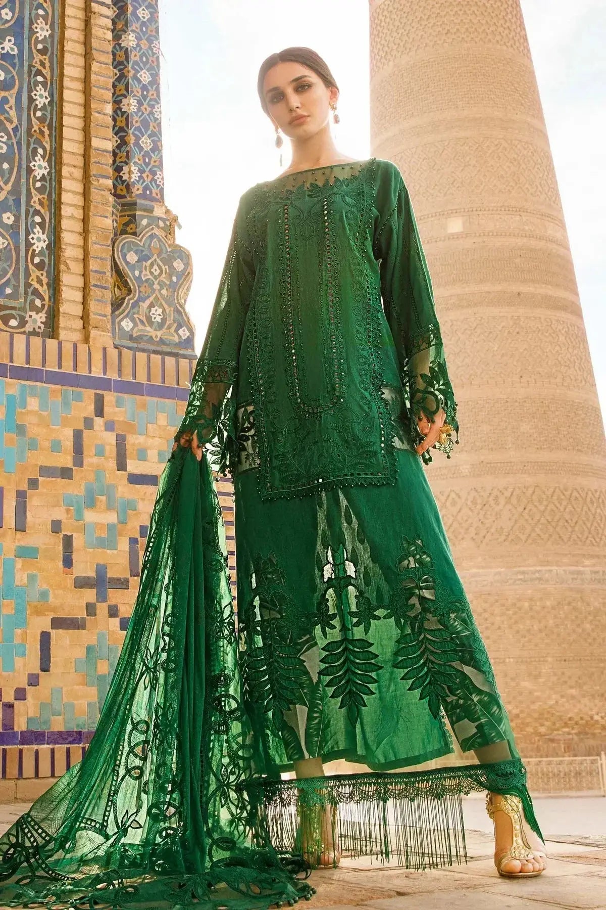 Maria B | Luxury Lawn | D-2310-B - Pakistani Designer Dress - by Maria B | Type: Luxury - 100% Original at Saira Sultan