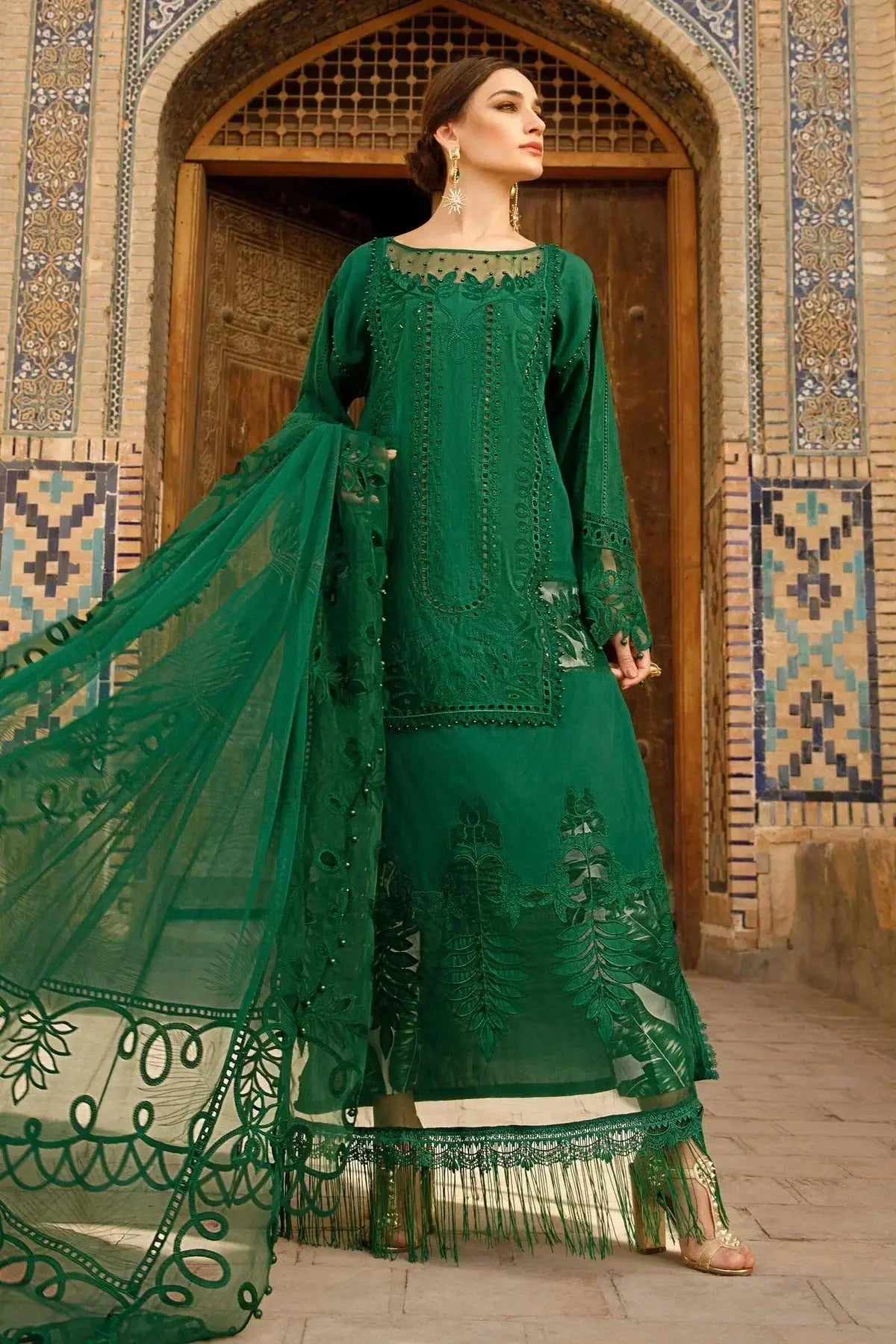Maria B | Luxury Lawn | D-2310-B - Pakistani Designer Dress - by Maria B | Type: Luxury - 100% Original at Saira Sultan