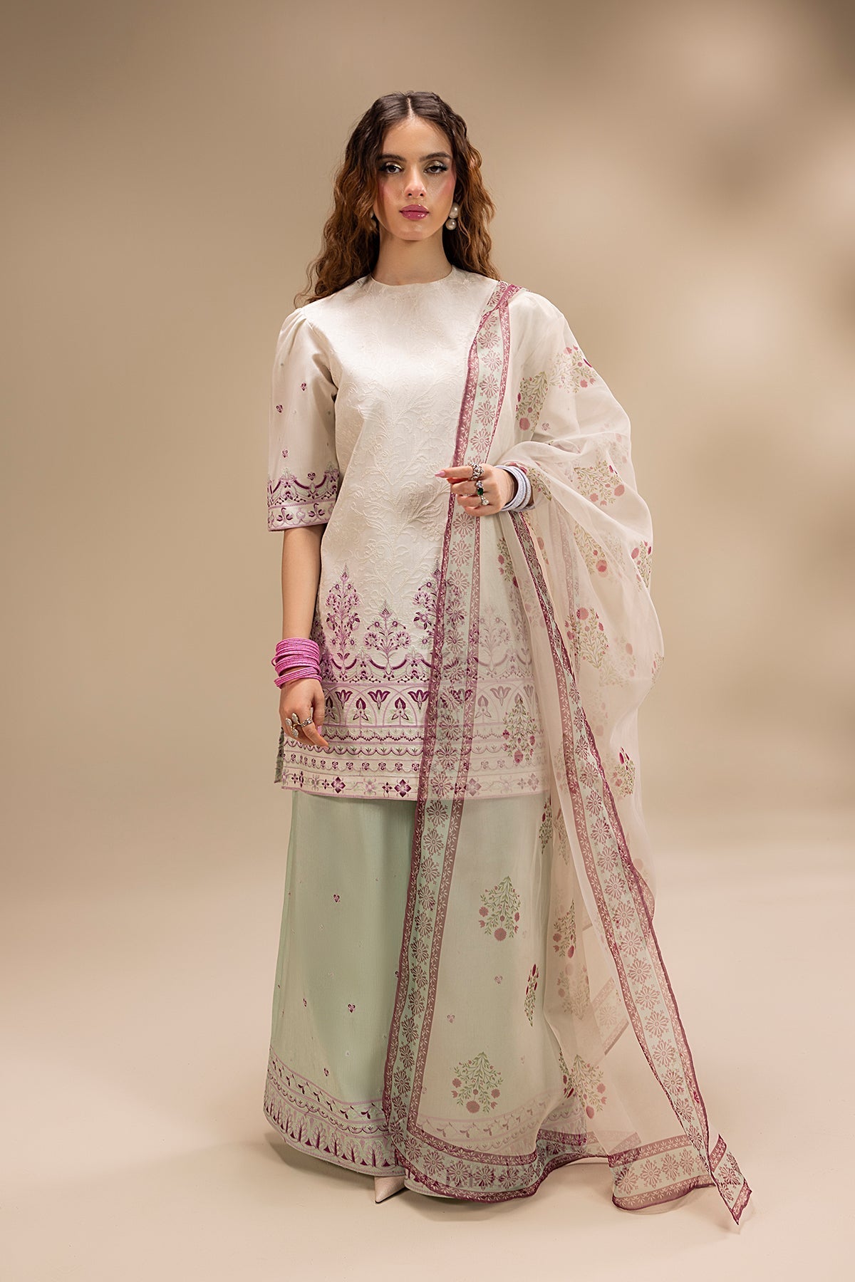 Erum Khan | Lillia Summer Edit | Pearl Blush XS Off White Korean Silk