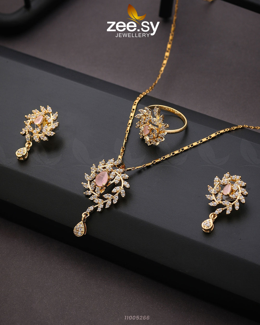 Pendant-0100 Golden Mint Pink