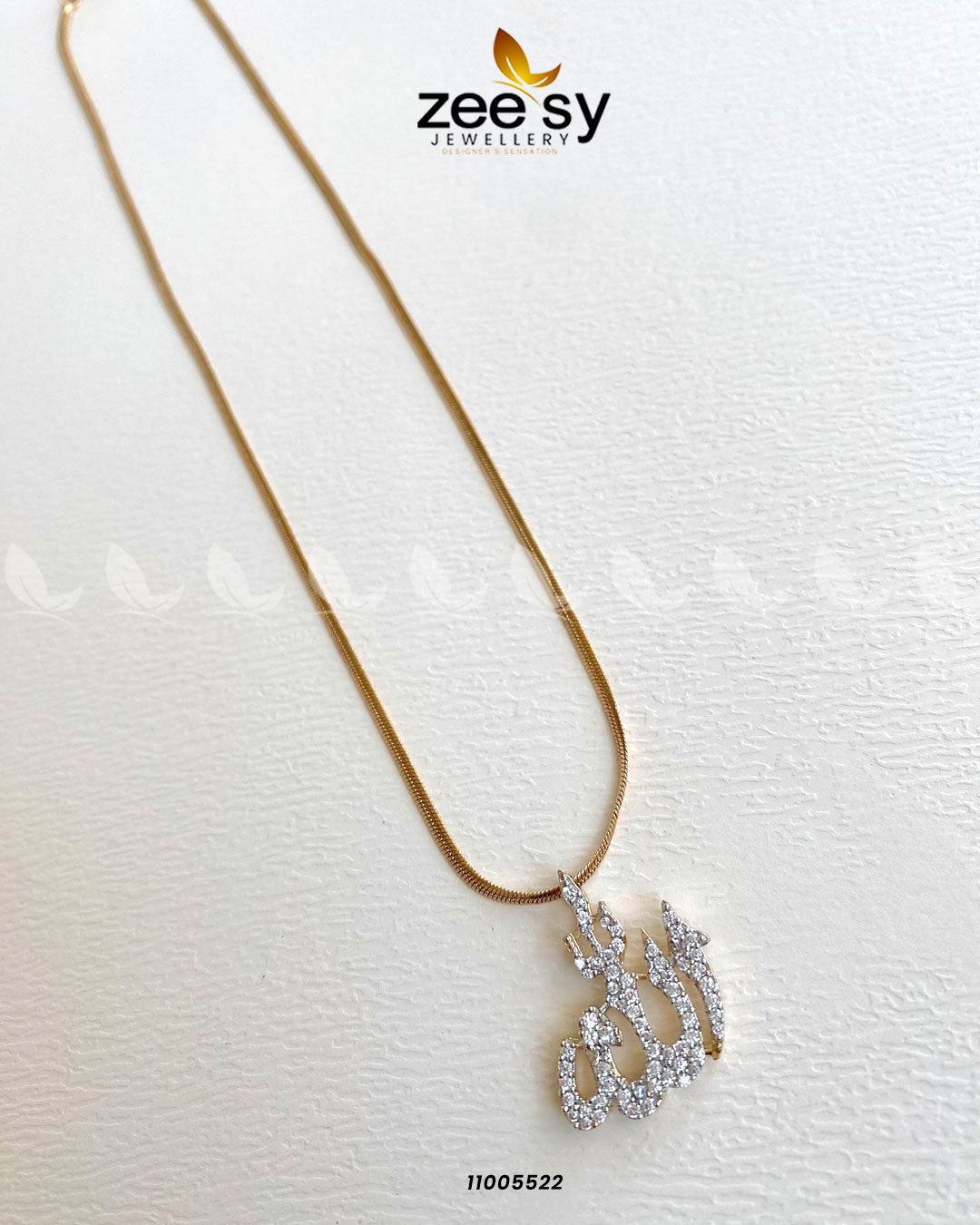 Calligraphy Locket-0009