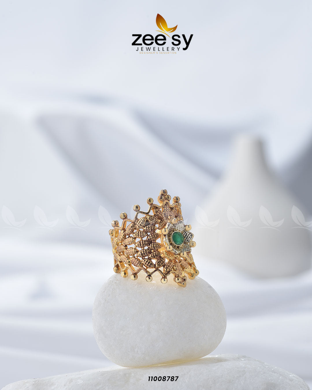 Crown Ring-8290 Green