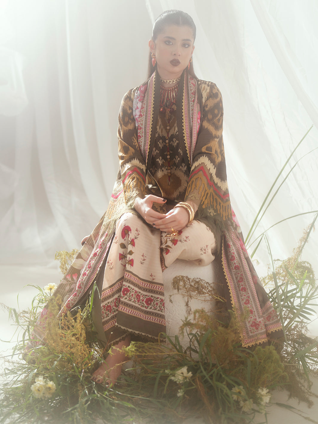 Bin Ilyas | Eres Bonita Viscose 25 | 1102-B - Pakistani Designer Dress - by Bin Ilyas - Type : Ladies Clothes - 100% Original at Saira Sultan