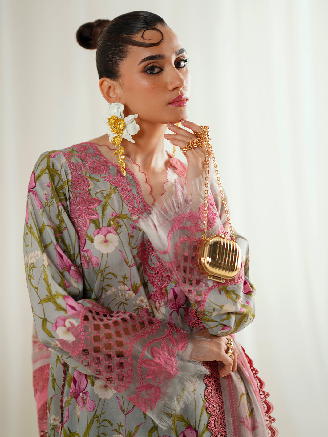 Bin Ilyas | Eres Bonita Viscose 25 | 1103-B - Pakistani Designer Dress - by Bin Ilyas - Type : Ladies Clothes - 100% Original at Saira Sultan
