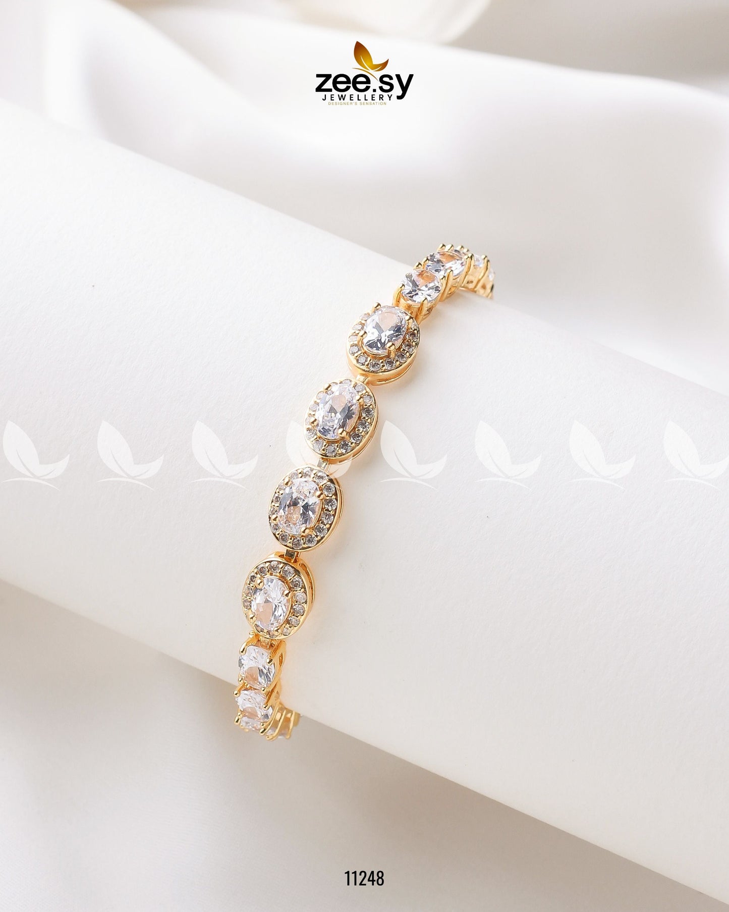 Burmese Bracelet White