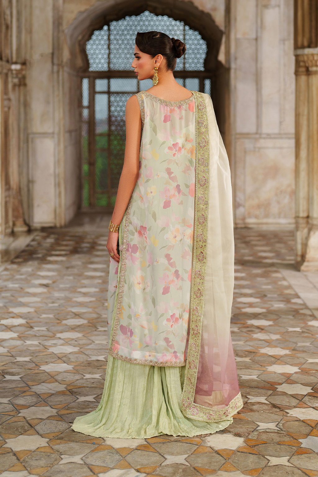 Iznik | Festive Formal | UE-549 Printed Chiffon - Pakistani Designer Dress - by Iznik - Type : Ladies Clothes - 100% Original at Saira Sultan
