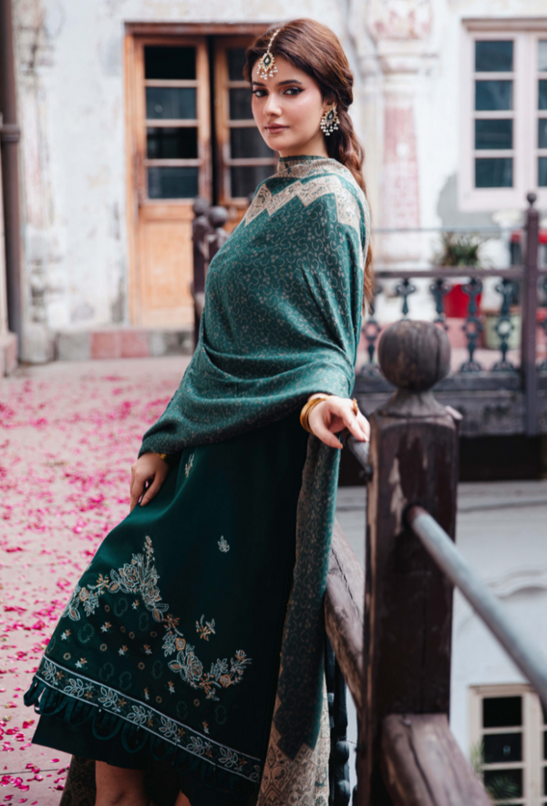 Humdum | Onora Chapter 2 | D09 - Pakistani Designer Dress - by Humdum - Type : Ladies Clothes - 100% Original at Saira Sultan