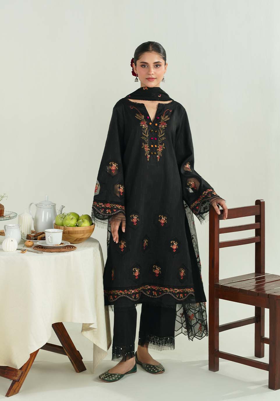 Zarqash | Nazakat Ready to Wear | NAQSH - Pakistani Designer Dress - by Zarqash - Type : Ladies Clothes - 100% Original at Saira Sultan