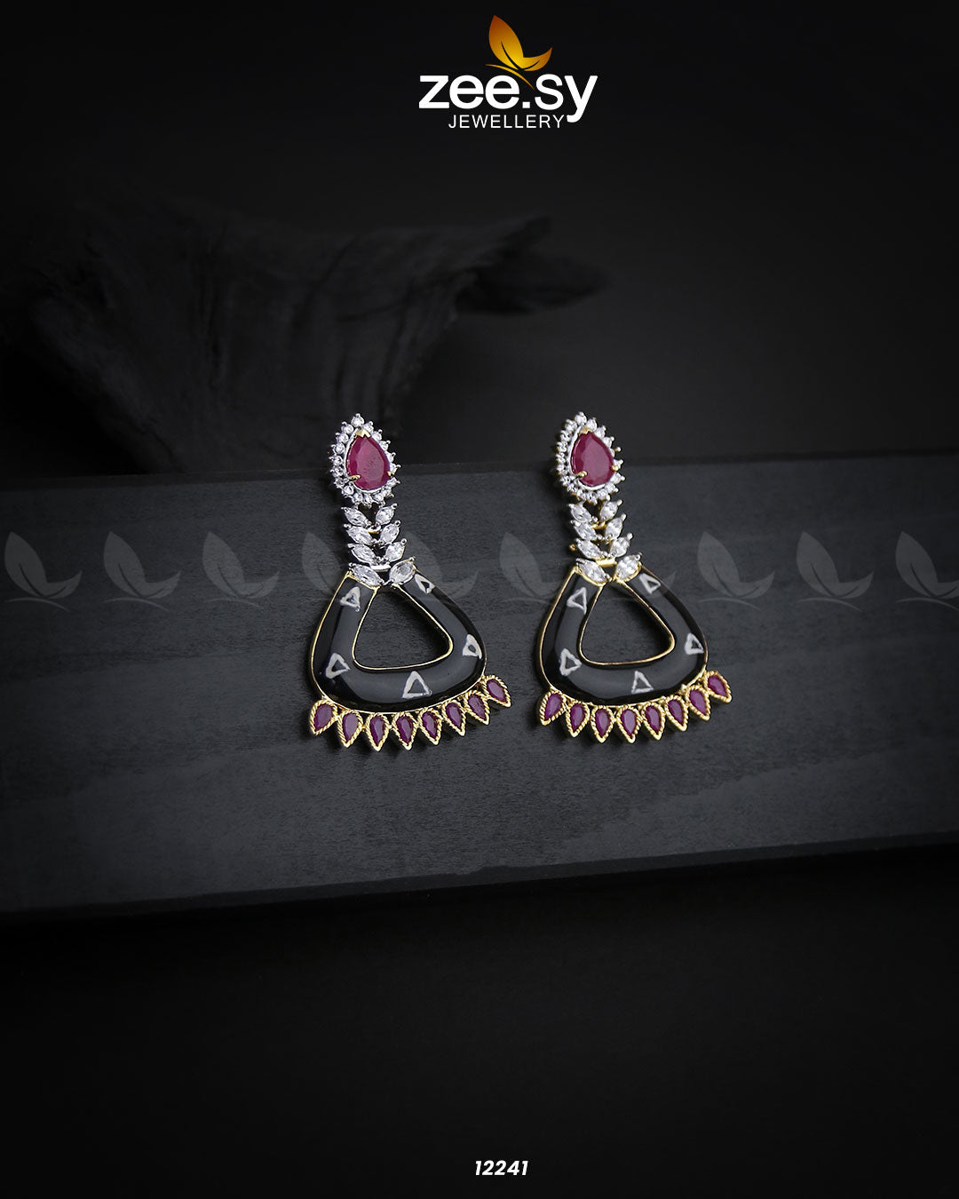 Earrings-0586 Black & Red