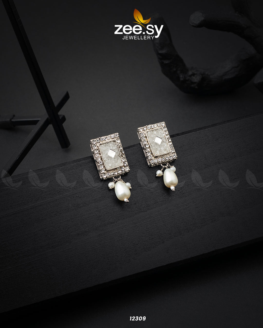 Gravel Earrings White