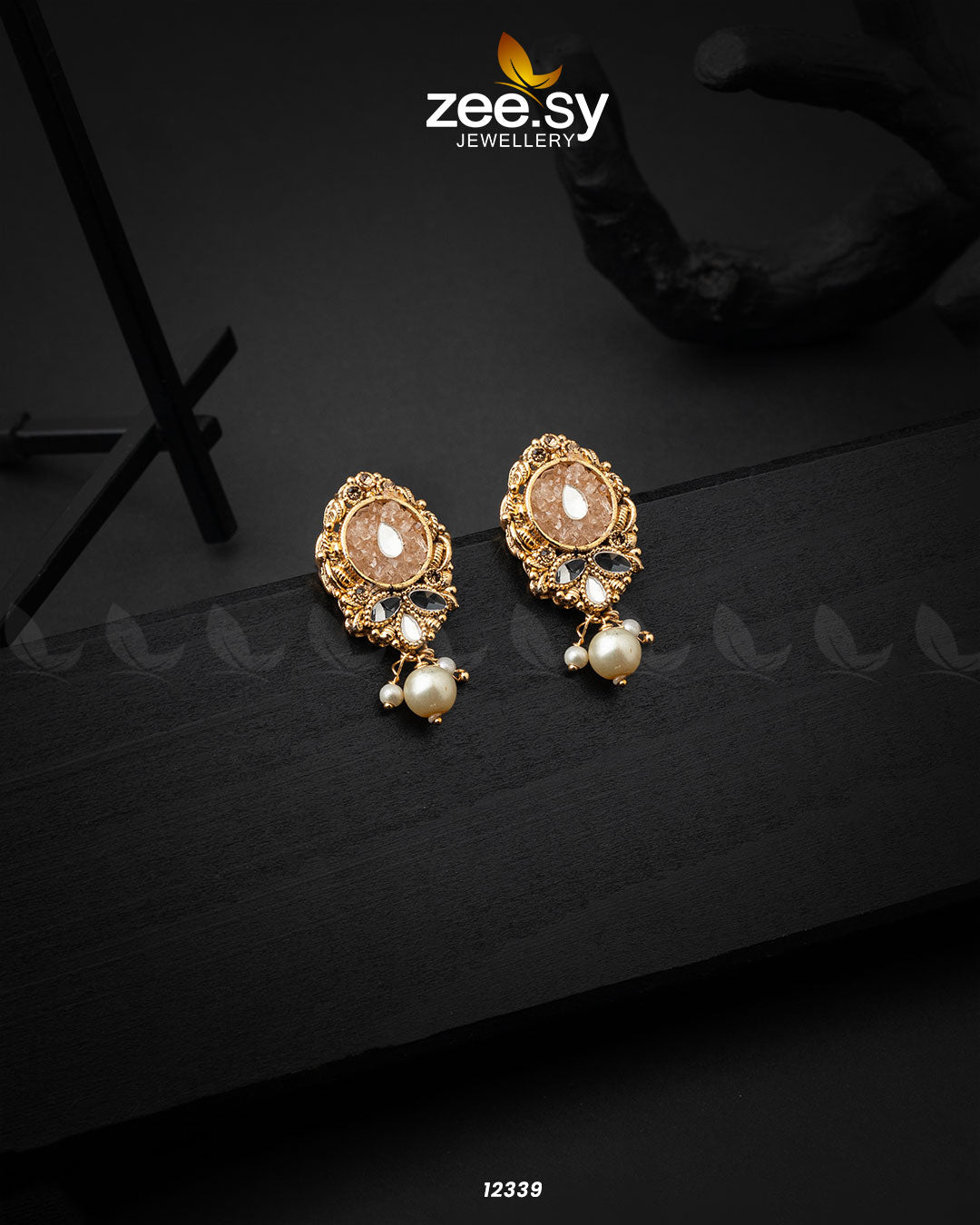 Quartz Earrings Champagne